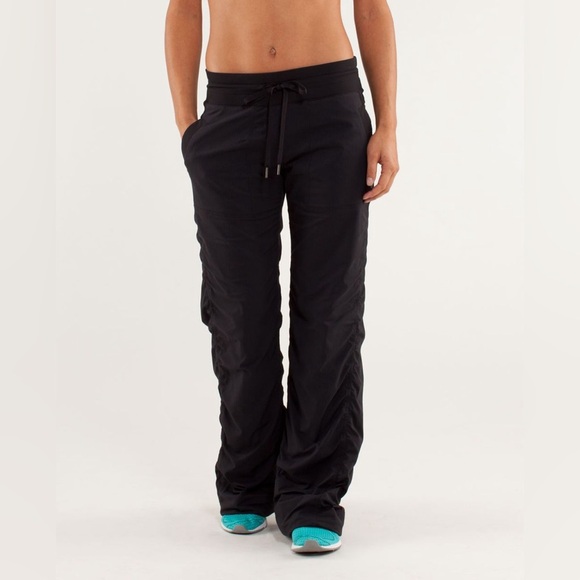 Lululemon Street To Studio Pant II Black size 4 - Picture 1 of 6
